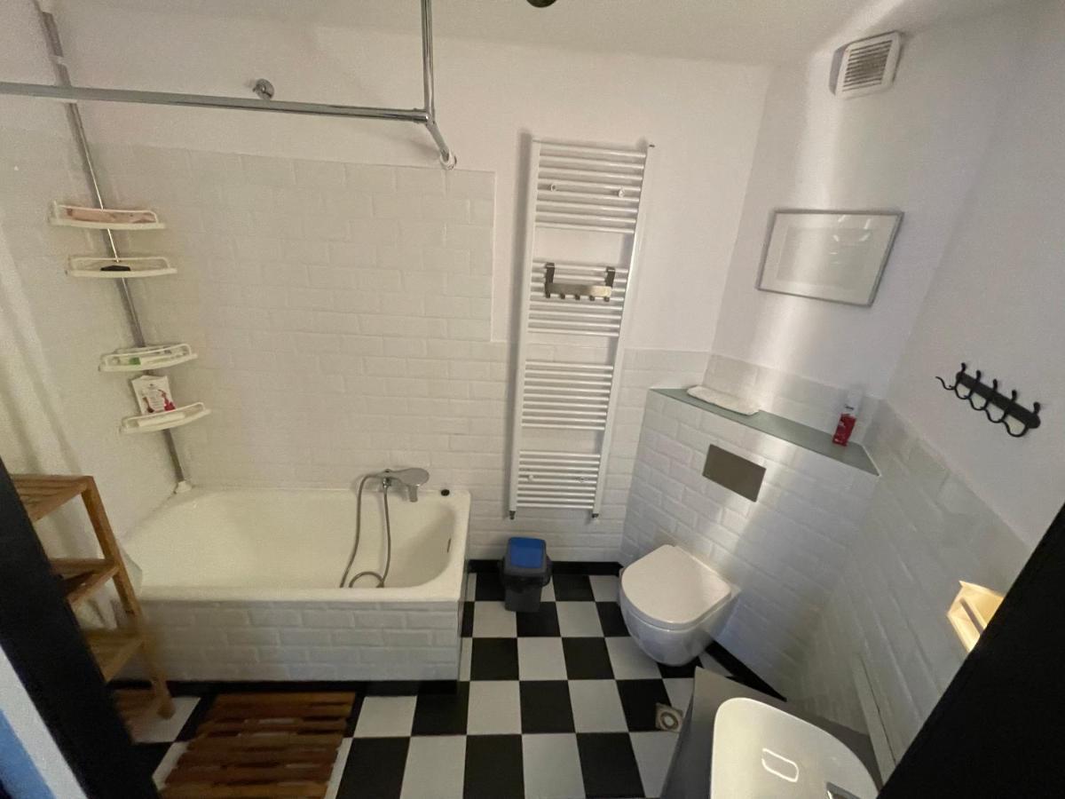 Central Retro Apartment Sybin Zewnętrze zdjęcie
